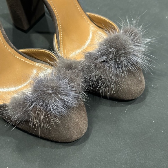 Grey Suede Aquazzura Pom Pom Block Heel Size 35 or 5 - Picture 9 of 10